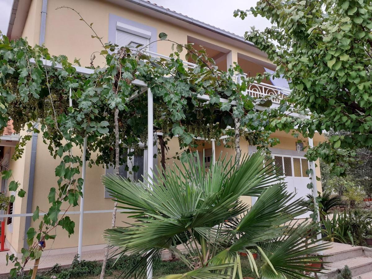 La Hacienda Dd Hotel Trebinje Buitenkant foto