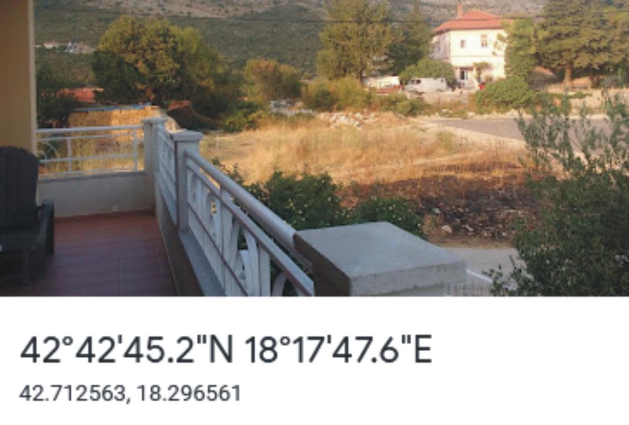 La Hacienda Dd Hotel Trebinje Buitenkant foto